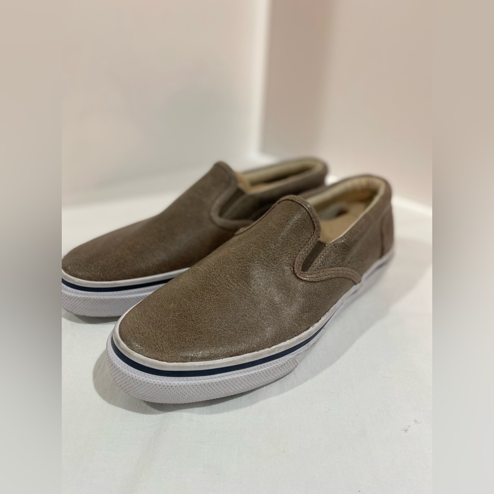 Sperry Halyard Slip on boat shoes